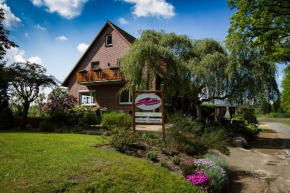 Гостиница Heidetraum Pension & Ferienwohnung Arndt  Биспинген